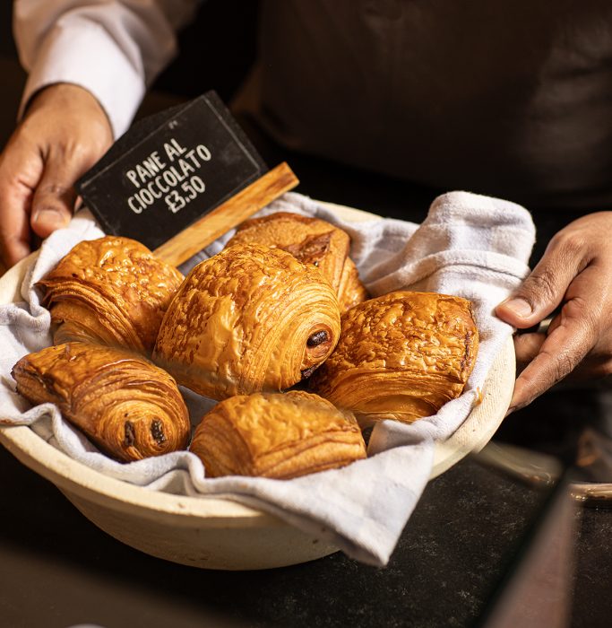 Morning Pastries
As is tradition, our menu changes to reflect the time of day. In the morning the air is rich with the smell of freshly baked bread, buttery pistachio croissants, viennoiserie and Luci’s own roasted coffee – perfect for the morning commute.
